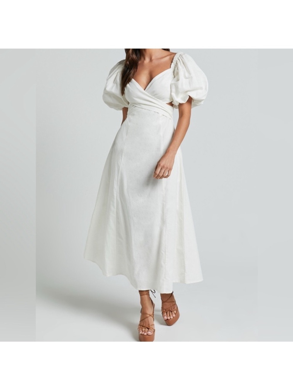 AMALIE THE LABEL - JANAE
LINEN BLEND PUFF SLEEVE CUT OUT MIDI DRESS IN WHITE